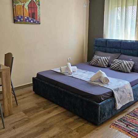 Dua'S Apartment Tirana Eksteriør billede