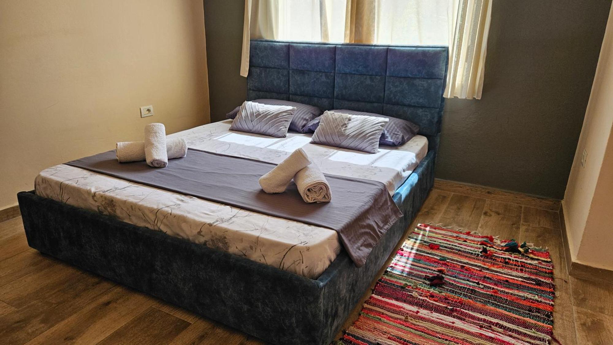 Dua'S Apartment Tirana Eksteriør billede