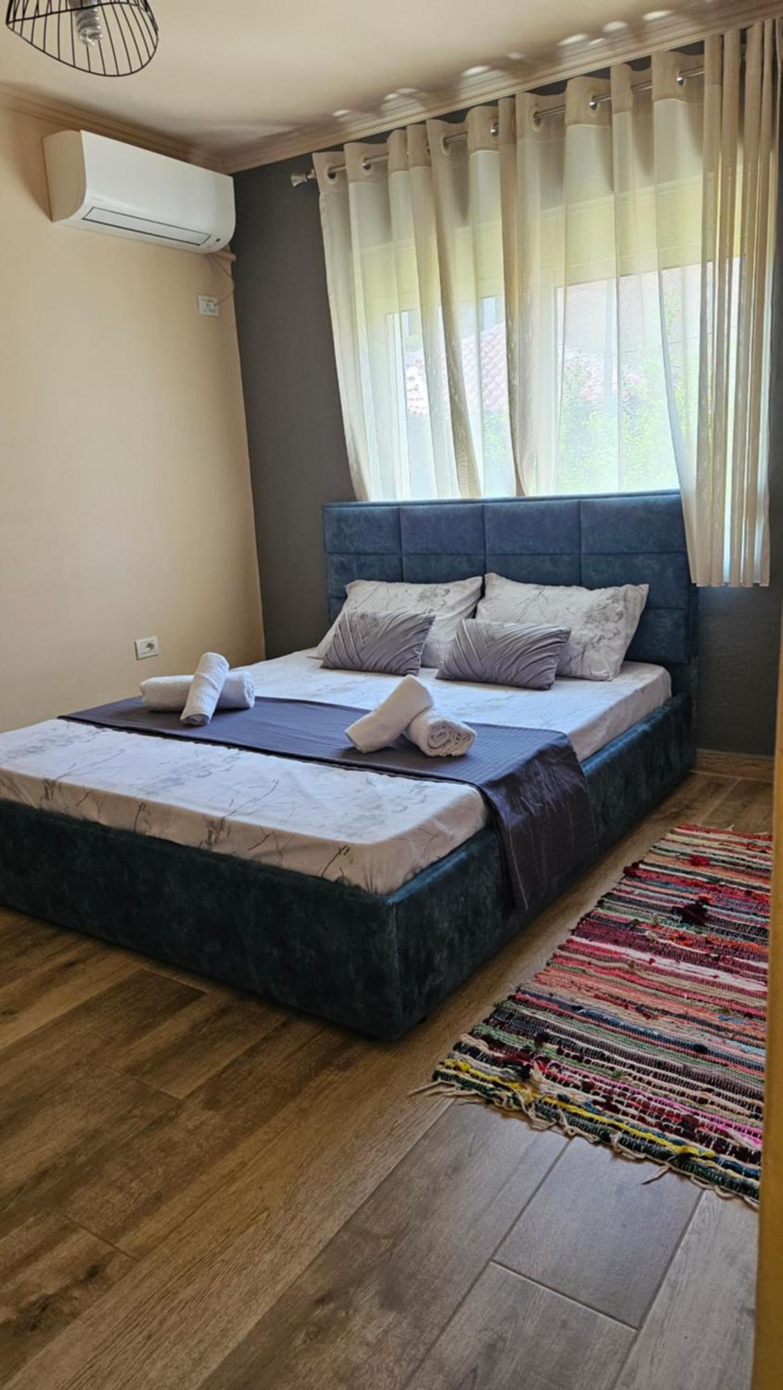Dua'S Apartment Tirana Eksteriør billede